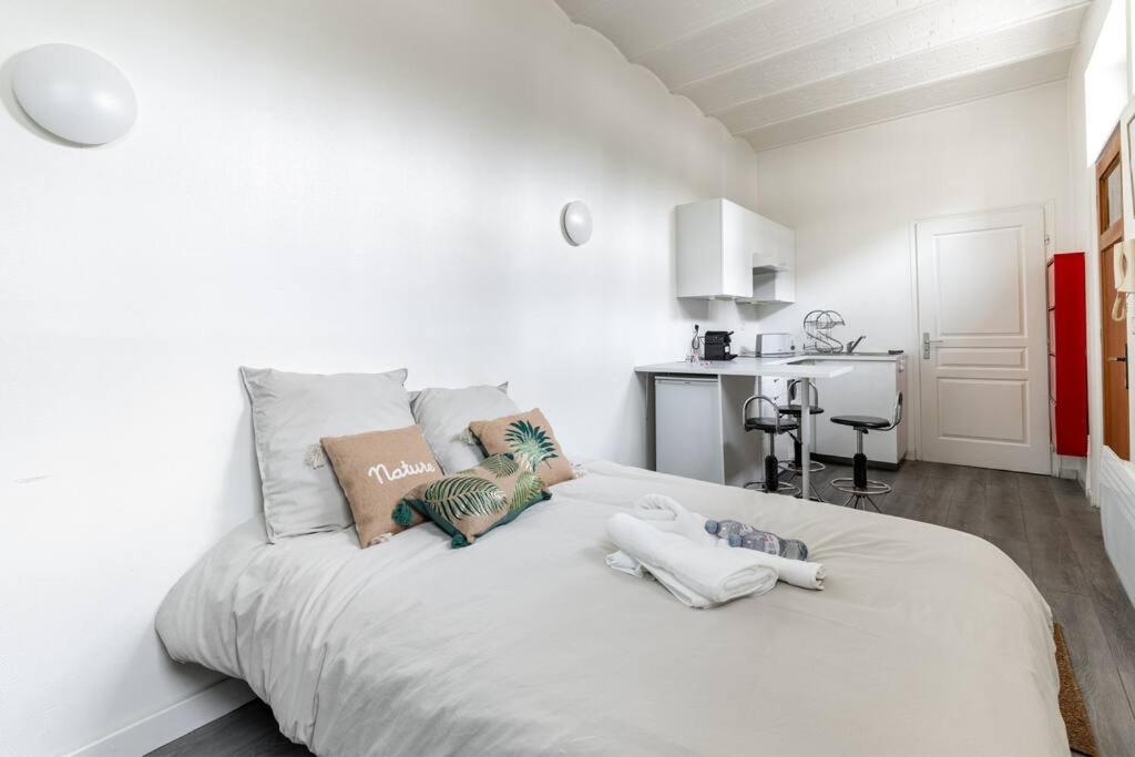 Magnifique Studio Au Coeur De Vincennes Apartman Kültér fotó